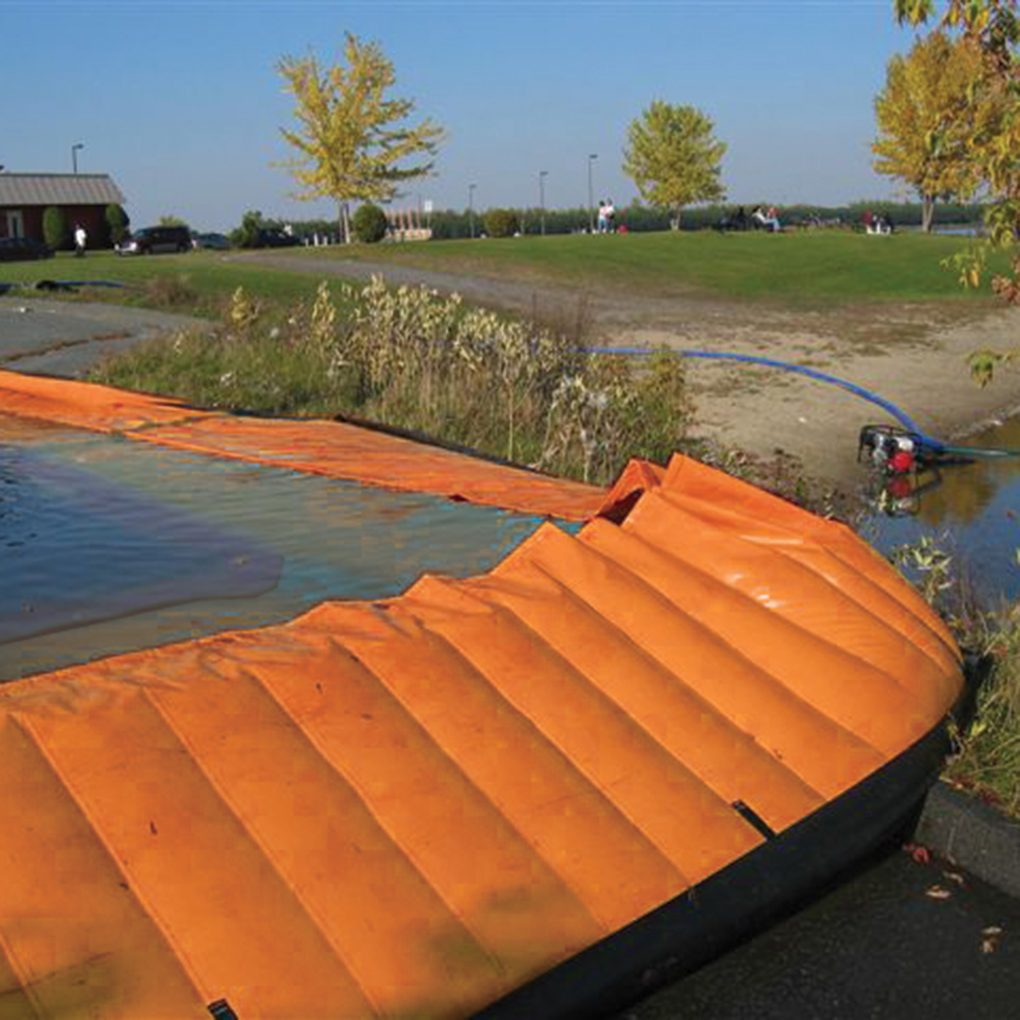 Quick Dam Water-Gate - 6in. x 30ft., Self-Rising, Model# QDWGWL-0630